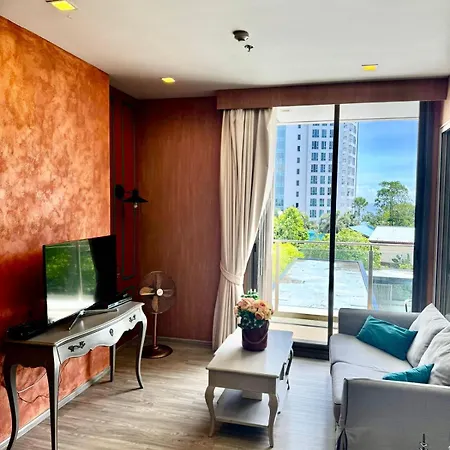 Baan Plai Haad Apartment Pattaya Exterior photo
