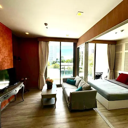 Baan Plai Haad Apartment Pattaya Exterior photo